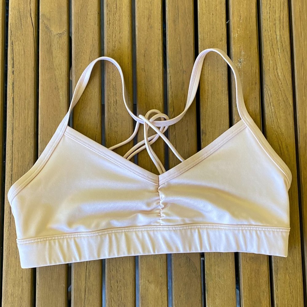 Light Pink Alo Yoga Sports Bra